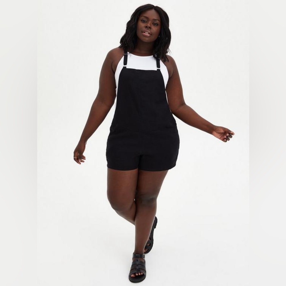 Torrid 3.5 Inch Stretch Linen Blend Shortall